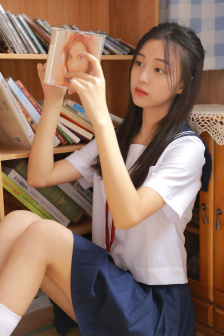 泡沫之夏下载迅雷电影在线